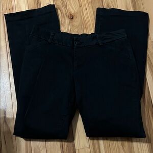 Lee Women's Black Straight-Leg Jeans